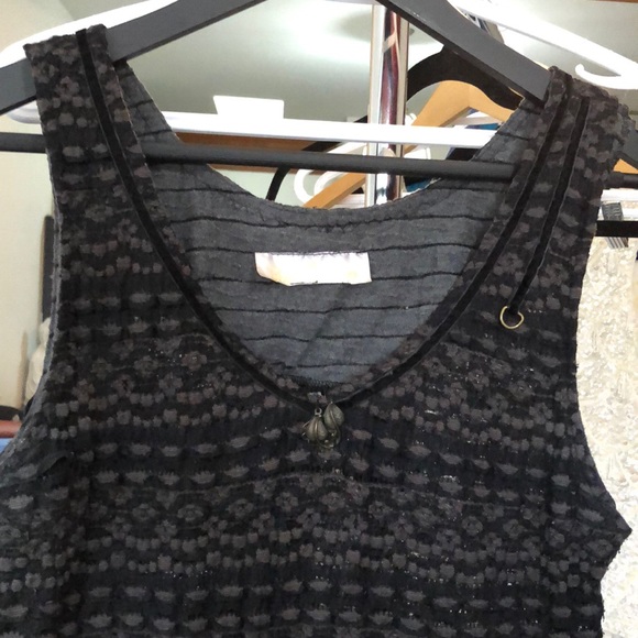 Le Blanc Mouton Textured Long Tank - Picture 3 of 5